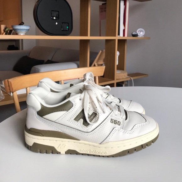 Aime Leon dore x new balance 550 in olive green (5M/6.5W). Worn twice - Picture 4 of 10